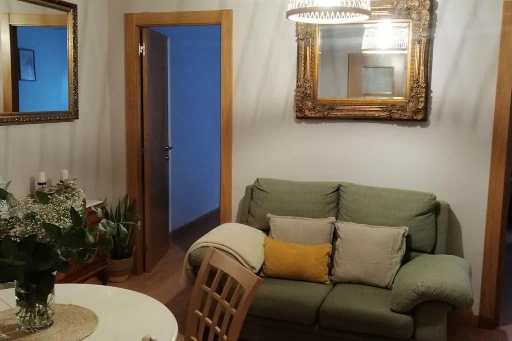 Piso Completo Cerca De Estacion Bus, Tren Y Ferrys Apartment Santander Exterior photo